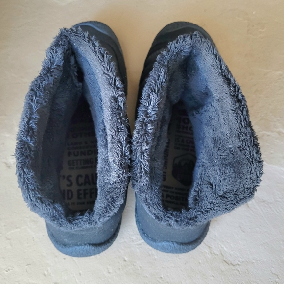 Keen Women's Fold Down Black Howser Pull On Ankle Boots # 1027929 Size US 9 - Picture 7 of 10